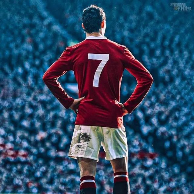 包含欧冠冲刺阶段走向成谜；克里夫兰骑士完成体检；话题不断；球探报告显示潜力的词条